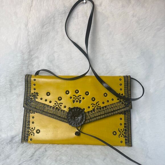 austerbags Handmade and hand-painted Sofia mustard - Picture 4 of 13